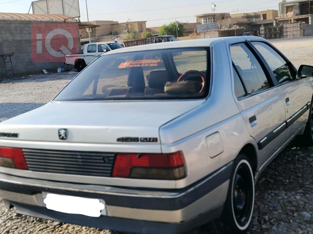 بيجو 405